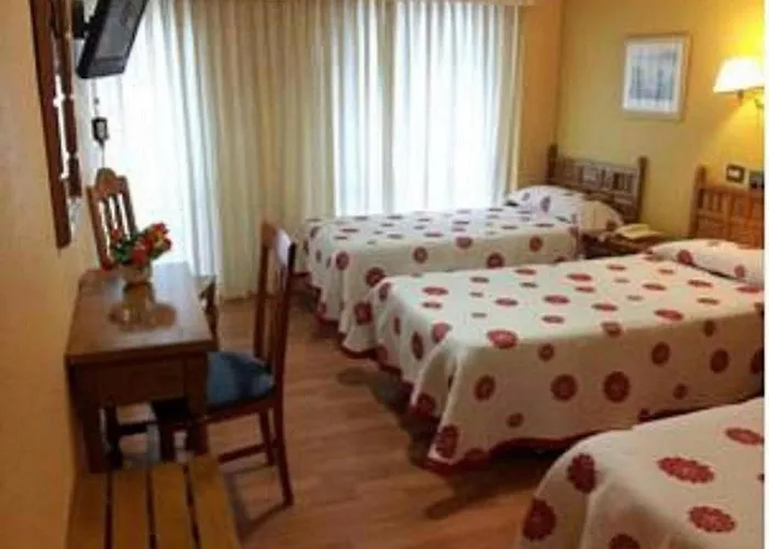 Canaima Szálloda 2*