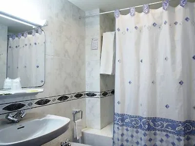 Canaima Szálloda Vigo